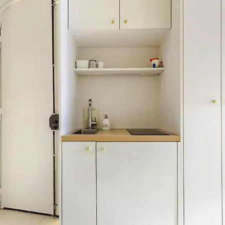 Passy Chic & Absolute Calm Apartment *